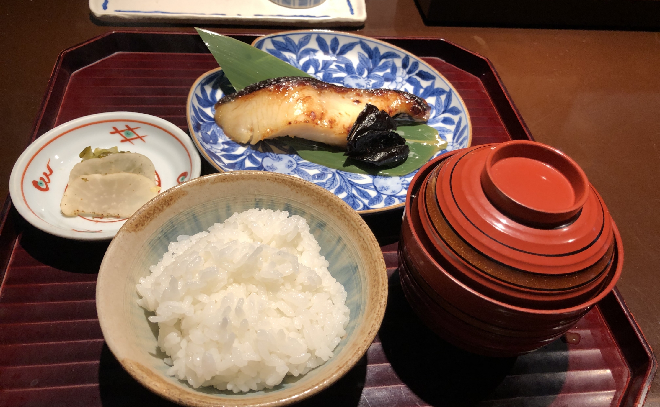今出川通寺町下ル　おばんざい食べ放題ランチ