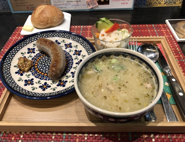 川端二条　ポーランド家庭料理