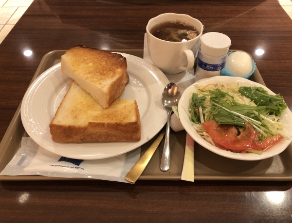 京都のおいしいパン　志津屋ベーカリーでモーニング