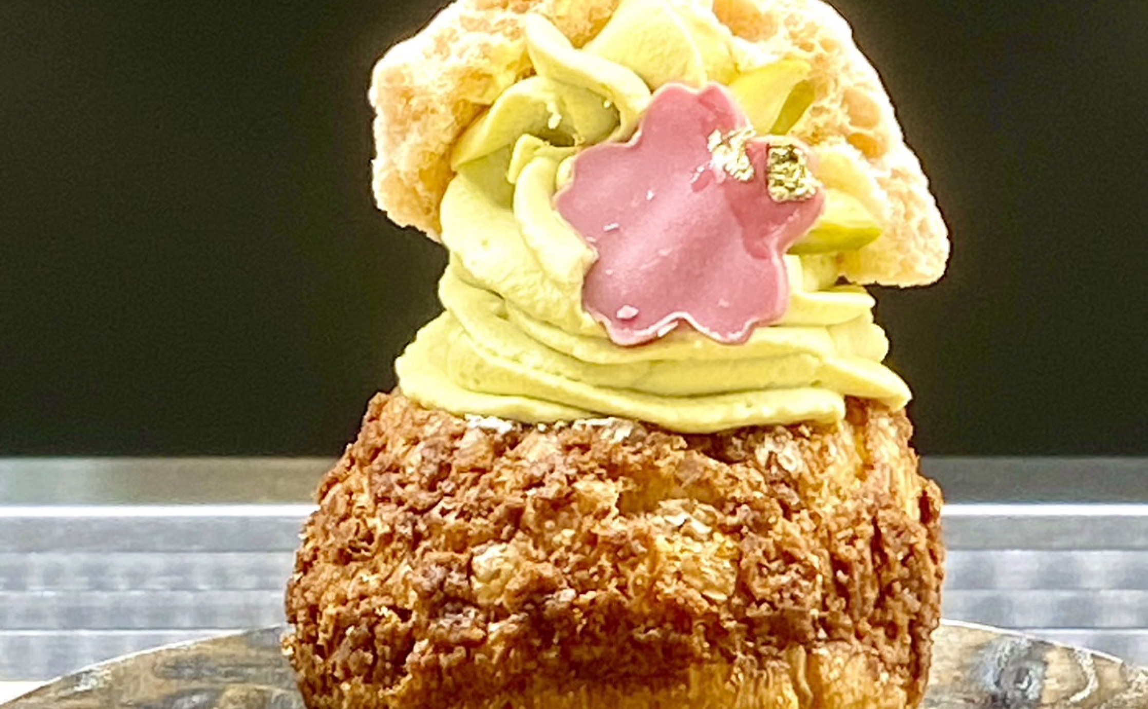 雛祭り限定シュークリーム🌸見た目かわいい❤食べておいしい😋