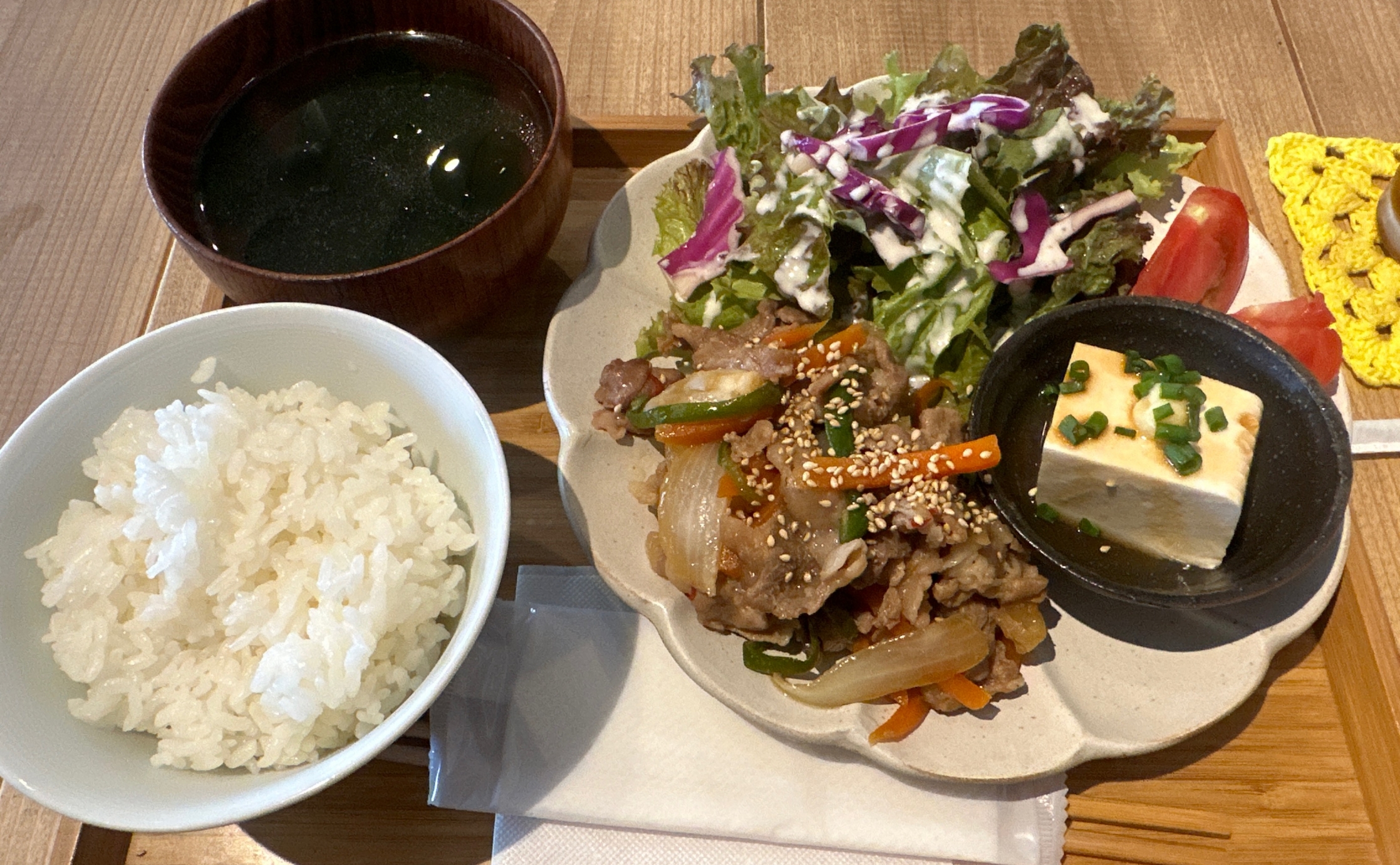 ホステルのランチ
